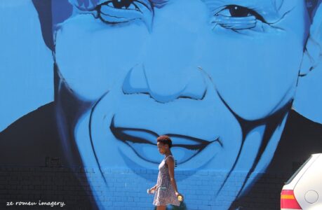 Nelson Mandela Sculptures & Art [4]