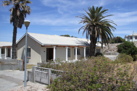 Robben Island Tour & Pictures (26)