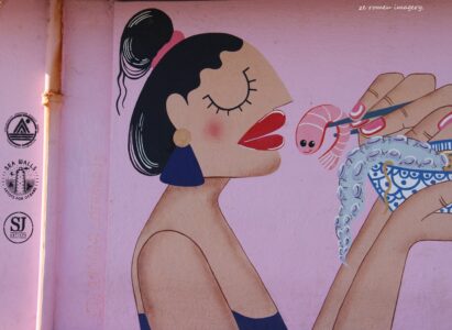Woodstock Street Art while on Tour in Cape Town [26]